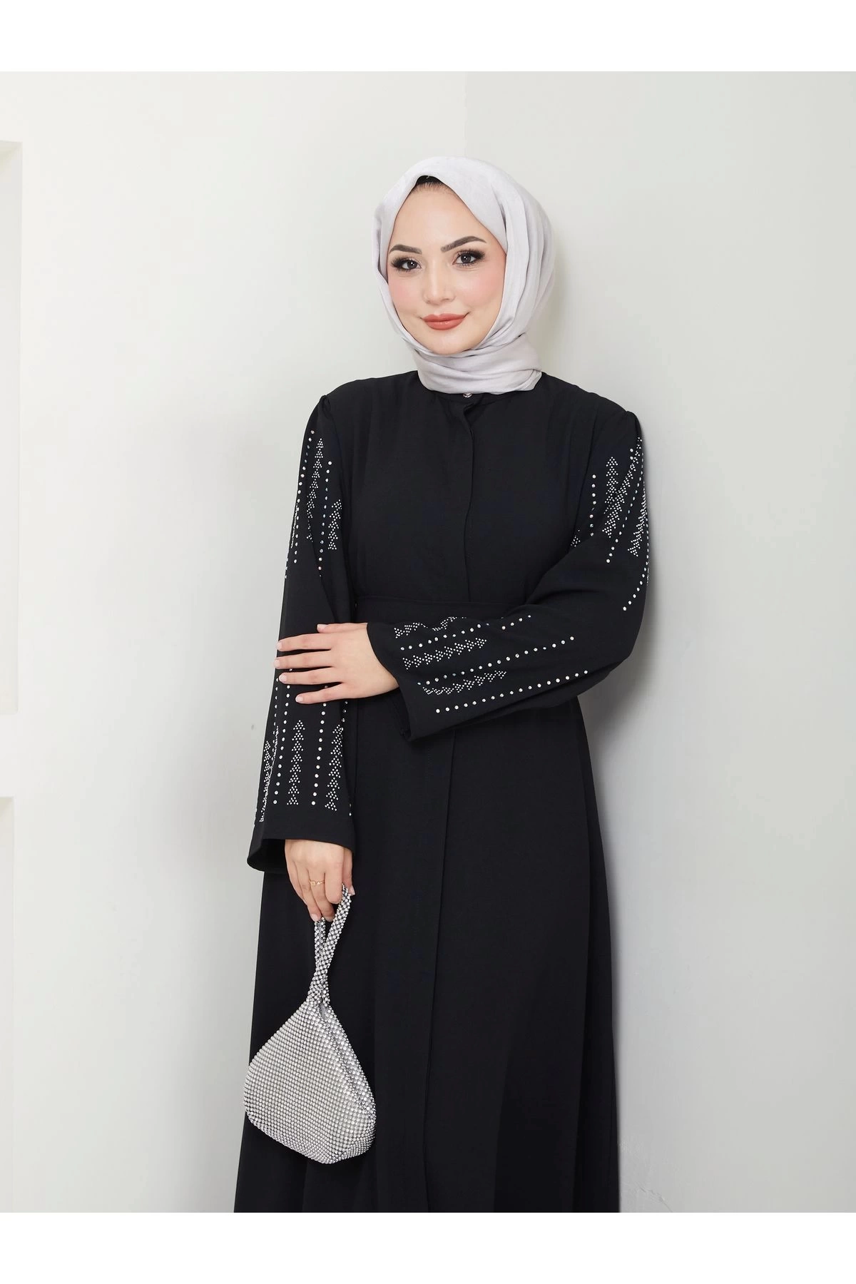 NAKIŞLI ABAYA TESETTÜR GIYIM KADIN FERACE ELBISE SİYAH