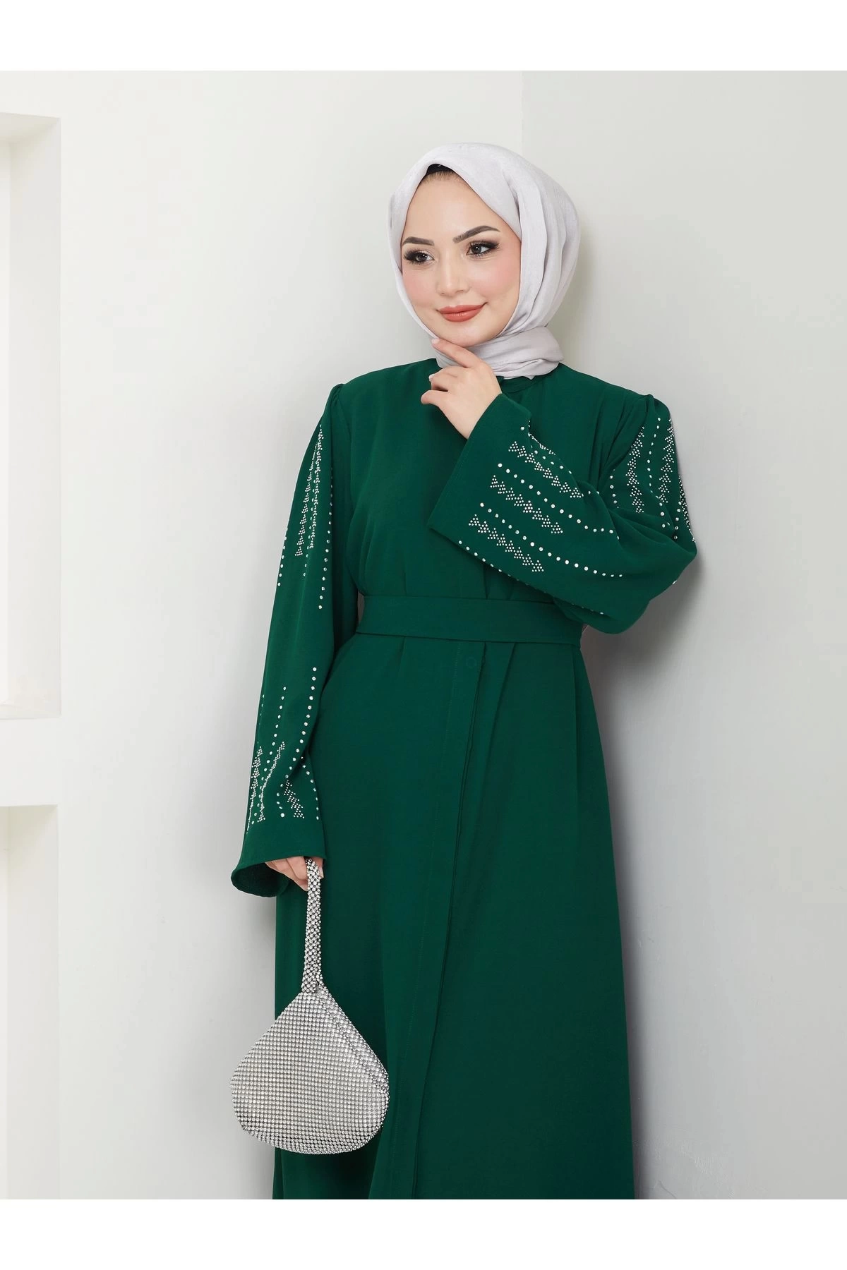 NAKIŞLI ABAYA TESETTÜR GIYIM KADIN FERACE ELBISE ZÜMRÜT