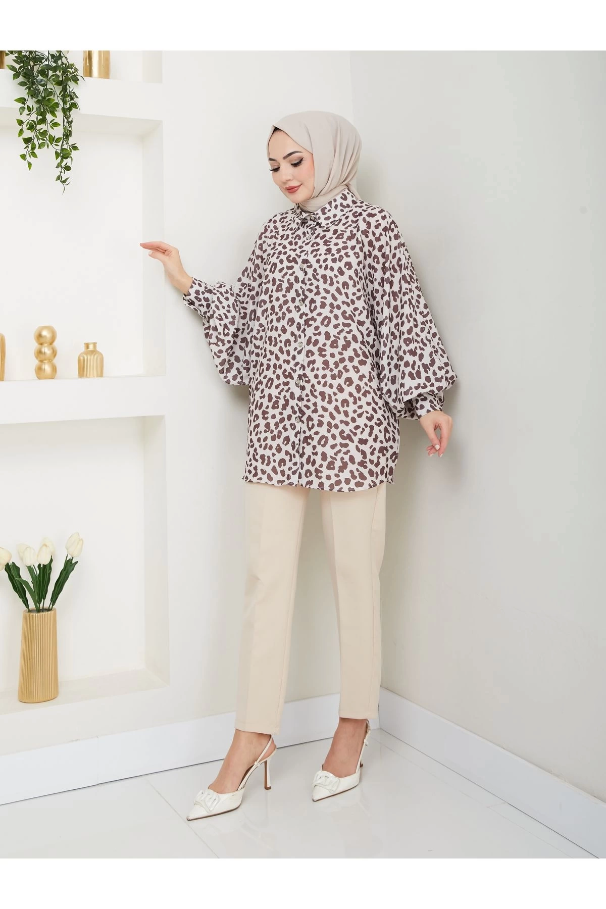 LEOPAR DESENLİ JESİCA GÖMLEK STANDERT BEDEN UZUN KOL 2508 KAHVE
