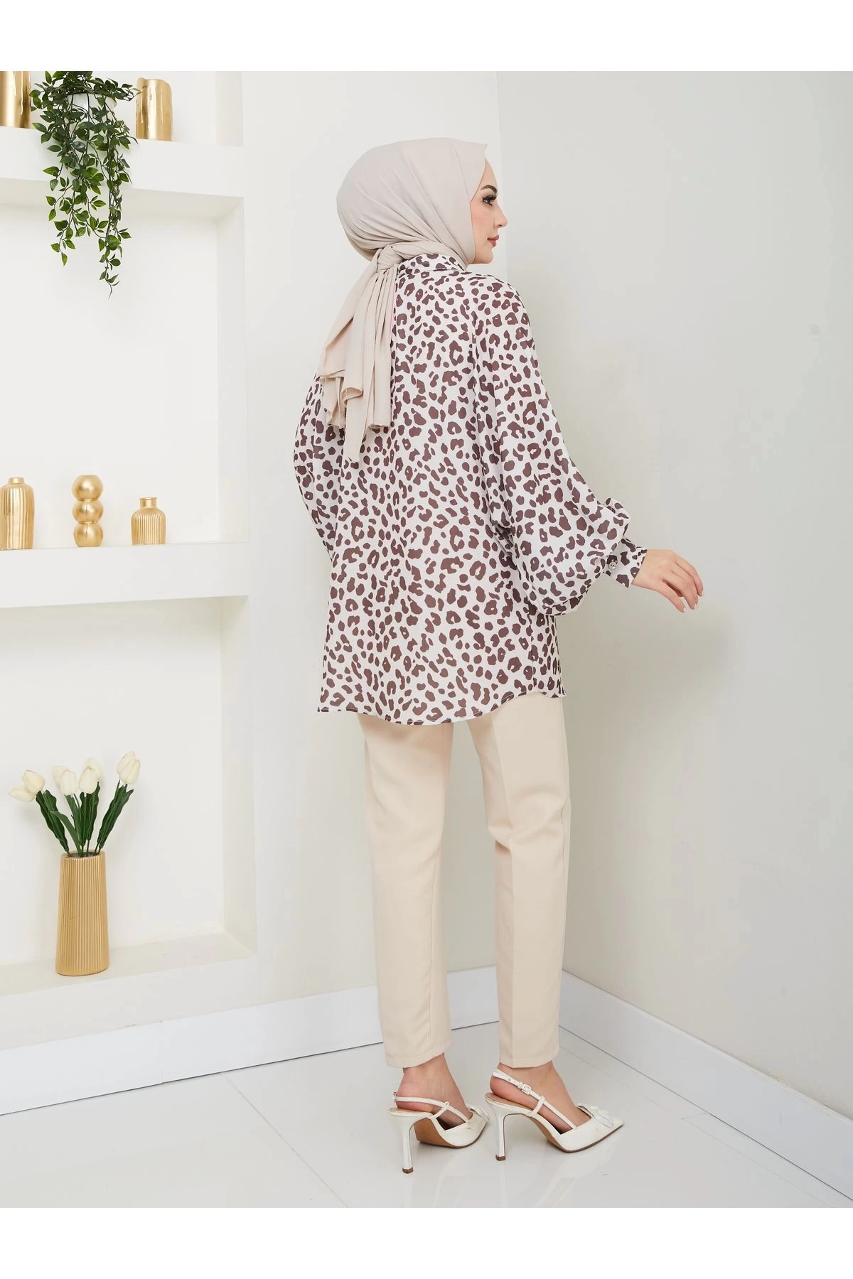 LEOPAR DESENLİ JESİCA GÖMLEK STANDERT BEDEN UZUN KOL 2508 KAHVE