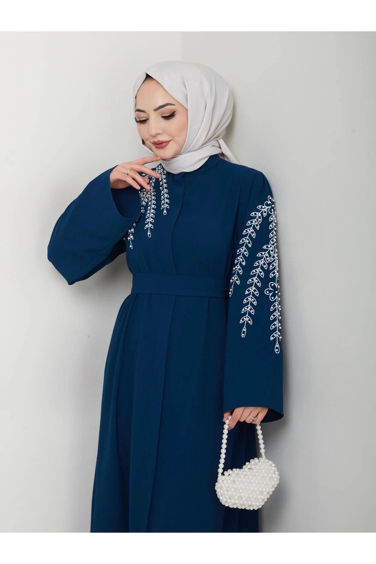 TAŞLİ ABAYA TESETTÜR GIYIM KADIN FERACE ELBISE İNDİGO