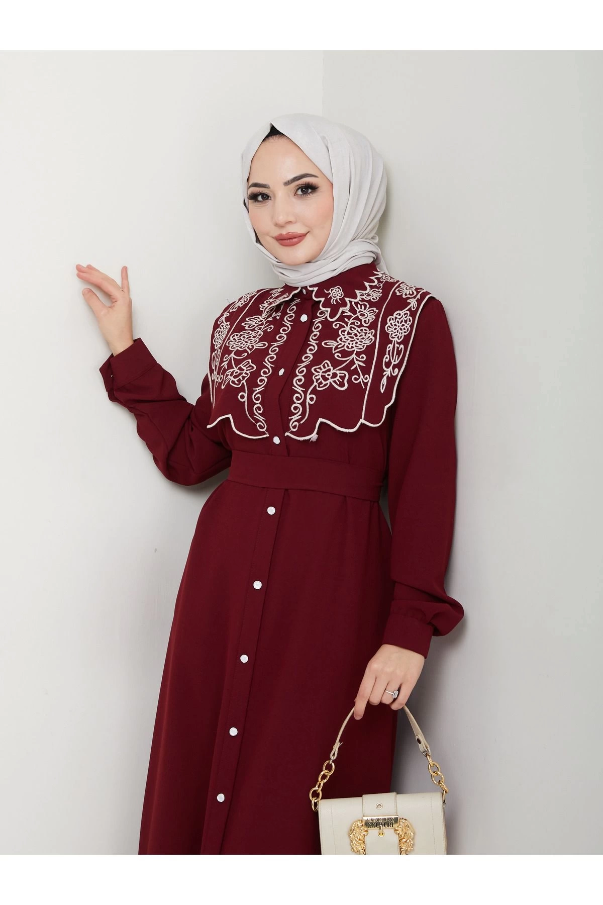 NAKIŞLI ABAYA TESETTÜR GIYIM KADIN FERACE ELBİSE 814 BORDO