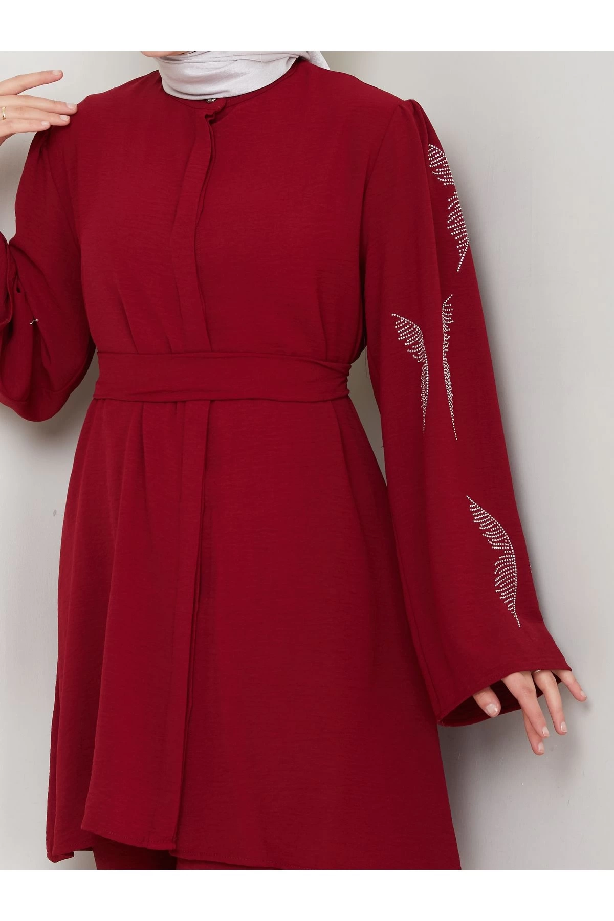 KELEBEK TAŞLİ AYROBİN TESETTÜR TAKIM BORDO 854