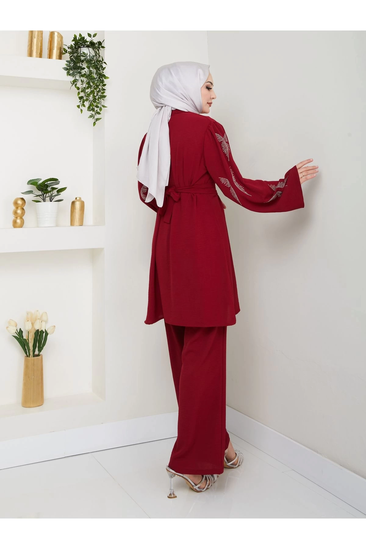 KELEBEK TAŞLİ AYROBİN TESETTÜR TAKIM BORDO 854