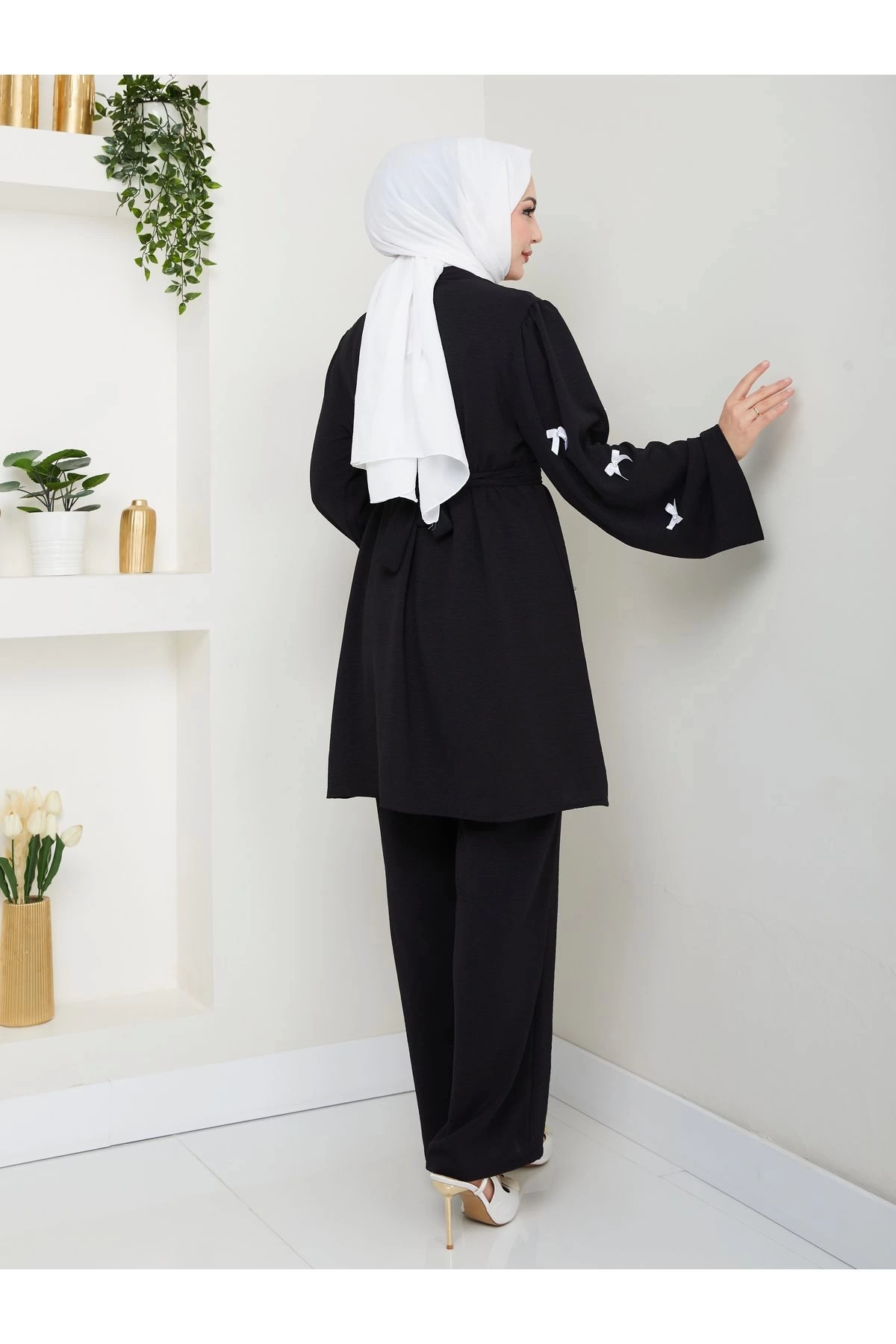 KOLDA MOSSE FİYONK DETAY AYROBİN TESETTÜR TAKIM SİYAH 8541