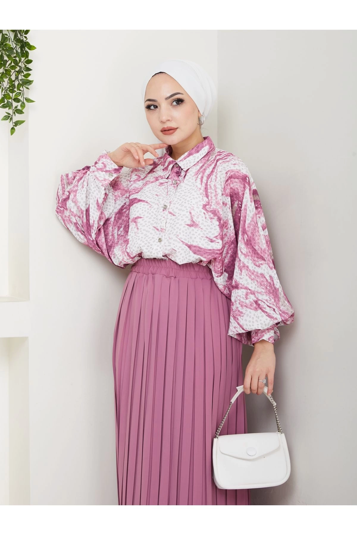 DESENLİ GÖMLEK ETEĞİ PLİSELİ TESETTÜR ETEK TAKIM 7452 PEMBE