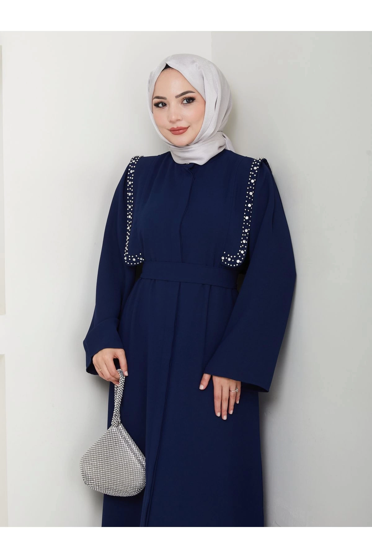 Taşli Abaya Tesettür Giyim Kadin Ferace Elbise Siyah
