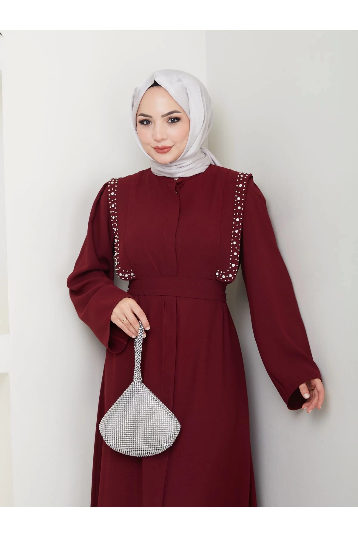 Taşli Abaya Tesettür Giyim Kadin Ferace Elbise Siyah