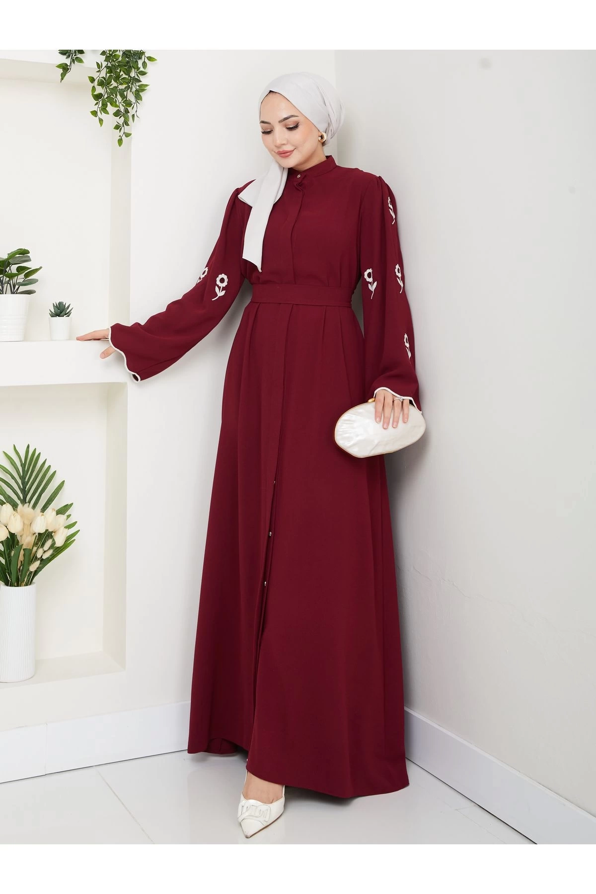 KOLU ÇİÇEK NAKIŞ DETAYLI TESETTÜR KADIN ABİYE ELBİSE BORDO