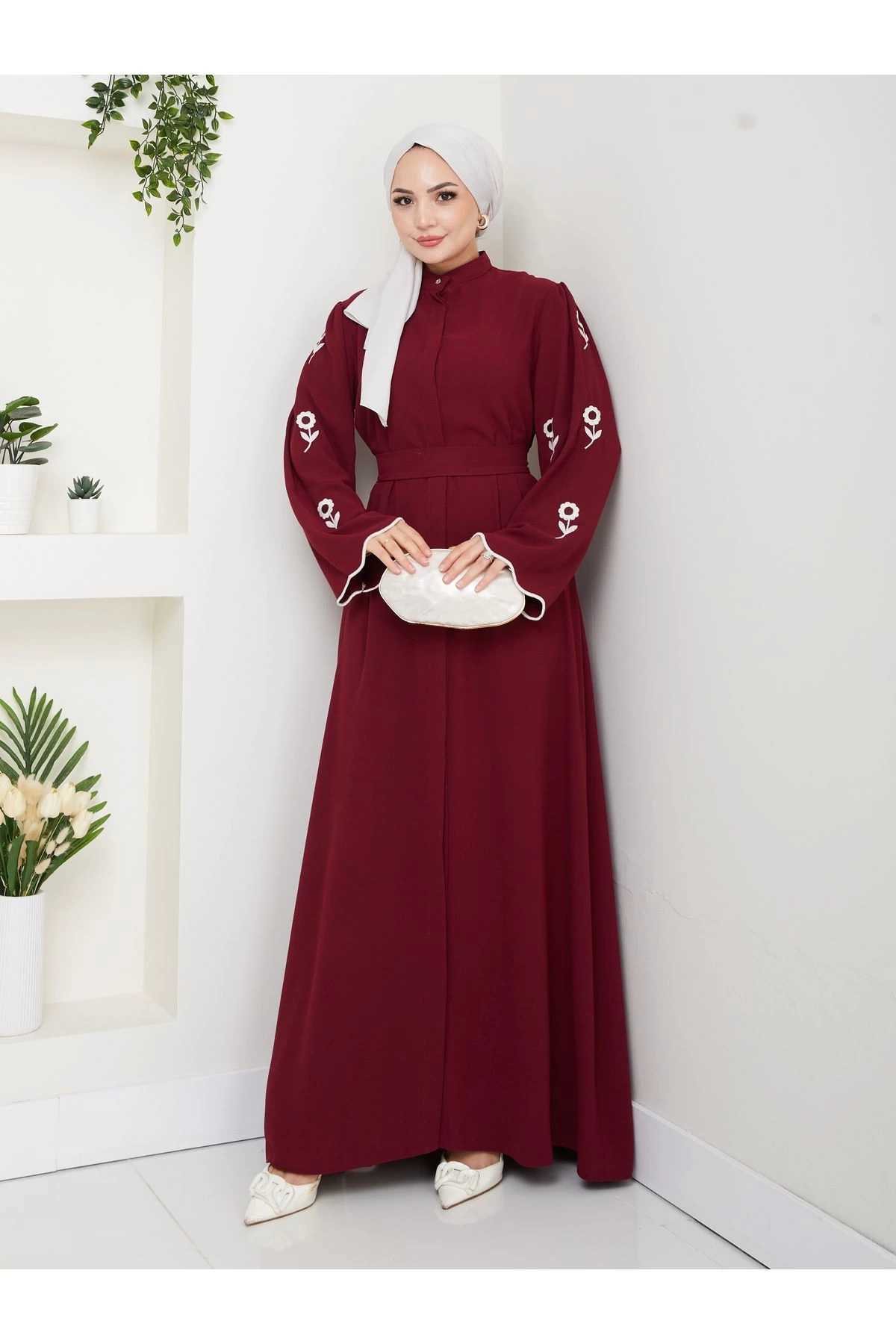 KOLU ÇİÇEK NAKIŞ DETAYLI TESETTÜR KADIN ABİYE ELBİSE BORDO