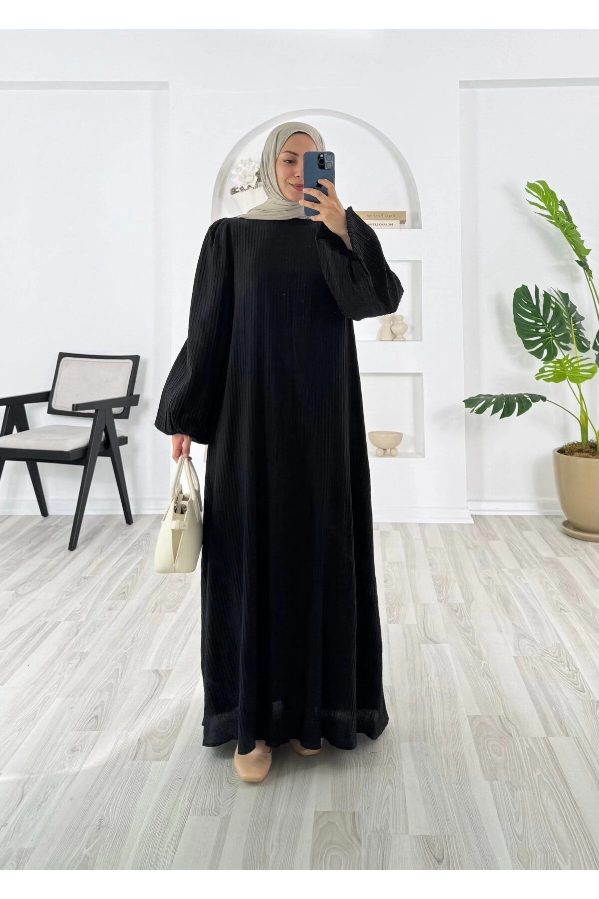 PİLİSELİ VRN POLYESTER KUMAŞ ASTARLI -BALON KOL HAKIM YAKA KEMERLİ ELBİSE