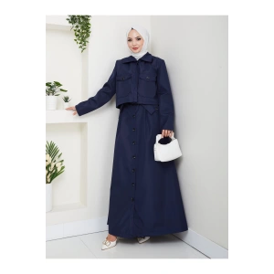 DÜĞMELİ DETAYLI CEPLİ TRENÇKOT ETEKLİ TAKIM TESETTÜR TAKIM LACİVERT
