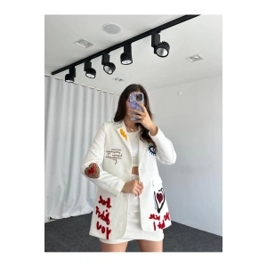 KADIN NAKIŞLI TASARIM CEKET