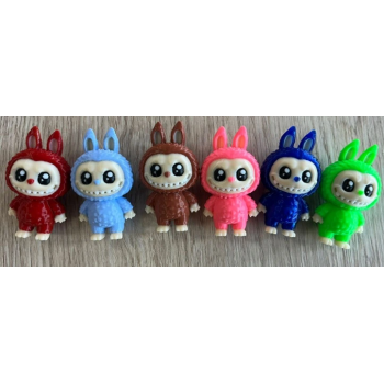 Mini Labubu figürler