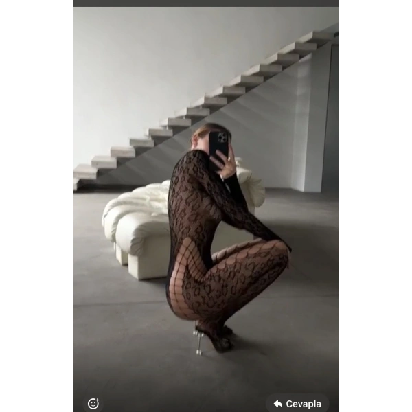 Leopar Desenli Özel Bölgesi Açık Vücut Çorabı