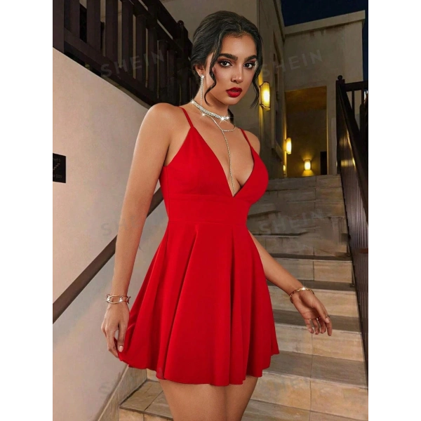 Sırt Dekolteli Cesur V Yaka Mini Elbise