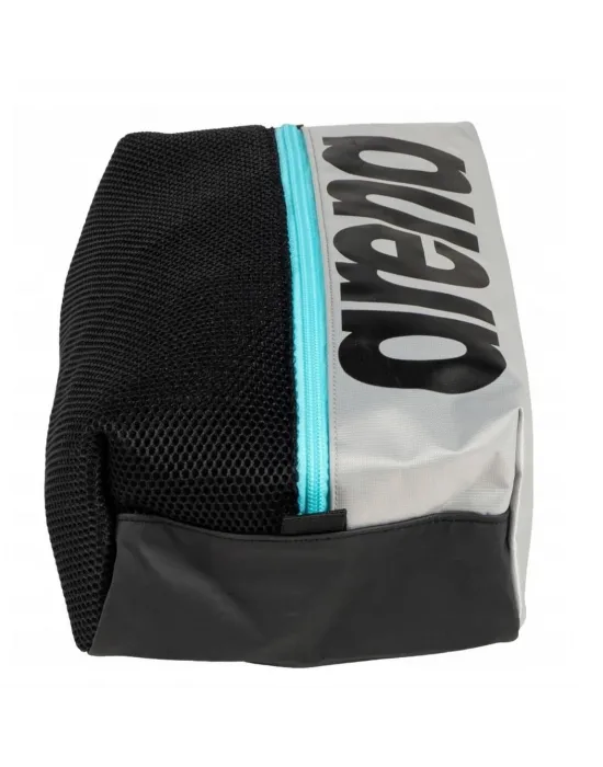 ARENA SPIKY III POCKET BAG ÇANTA 005570104