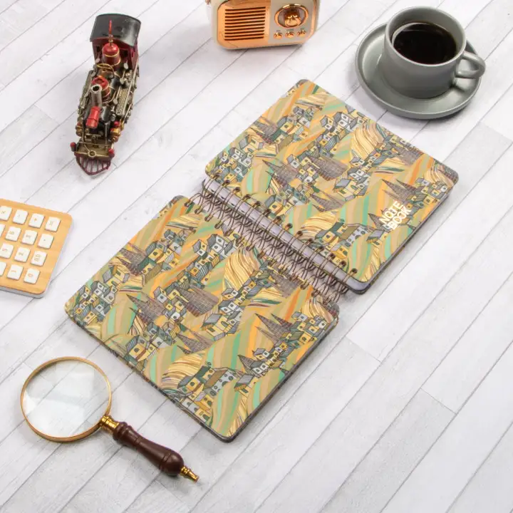 16,5x20 cm Şehir Sert Kapak Noktalı Tarihsiz Spiralli Not Okul Defteri