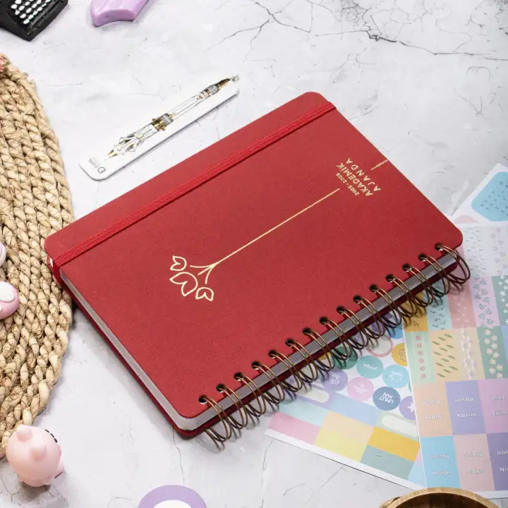 2025-2026 A5 Akademik Ajanda Spiralli Kumaş Kapak 16 Aylık - Kırmızı