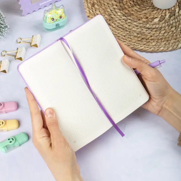 9x18 cm Sert Kapak Kareli Tarihsiz Dikişli Not Okul Defteri - Lila