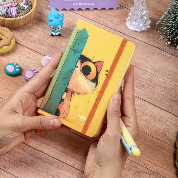 9x14 cm Sert Kapak Çizgili Tarihsiz Dikişli Not Okul Defteri - Meow Kedili 2