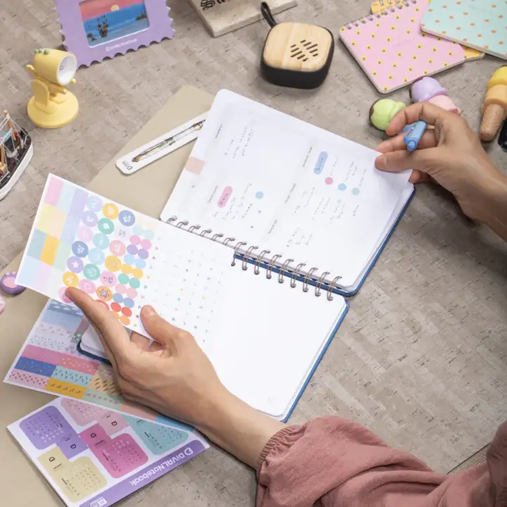 A5 Süresiz Haftalık Planlayıcı Spiralli Vegan Deri Kapak - Mavi