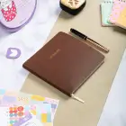 16,5x16,5 cm Kahverengi Yumuşak Deri Kapak Noktalı Tarihsiz Dikişli Not Okul Defteri