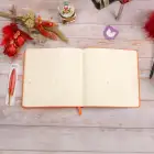 16,5x16,5 cm Kırmızı Yumuşak Deri Kapak Noktalı Tarihsiz Dikişli Not Okul Defteri