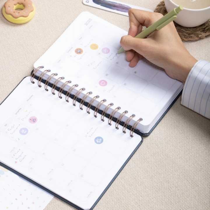 2025-2026 A5 Akademik Ajanda Spiralli Vegan Deri Kapak 16 Aylık - Antrasit