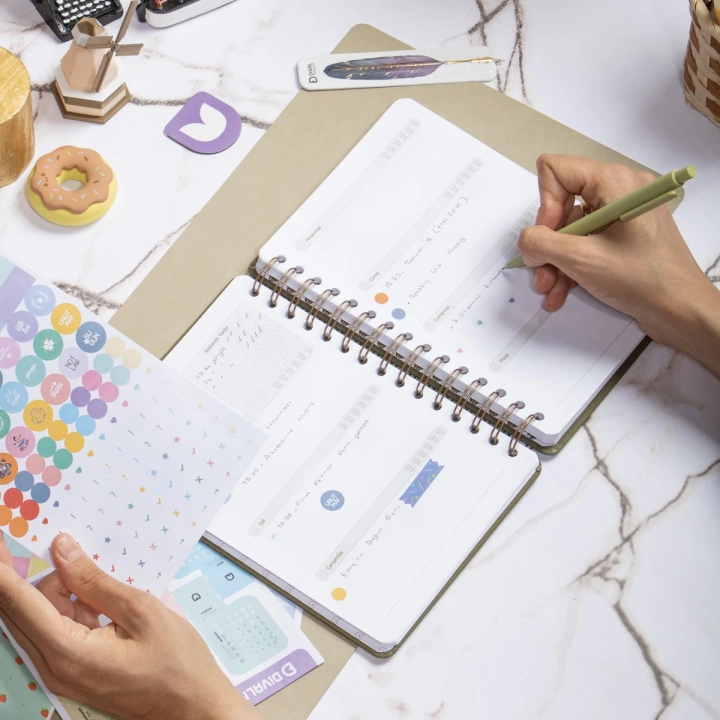 A5 Süresiz Haftalık Planlayıcı Spiralli Kumaş Kapak - Haki