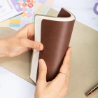 16,5x16,5 cm Kahverengi Yumuşak Deri Kapak Noktalı Tarihsiz Dikişli Not Okul Defteri