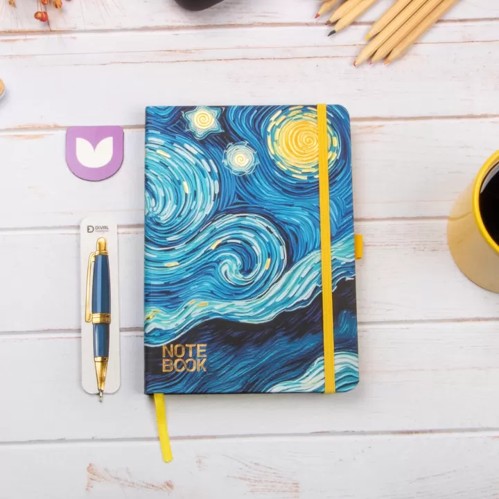 13,5x20 cm Van Gogh Sert Kapak Noktalı Tarihsiz Dikişli Not Okul Defteri