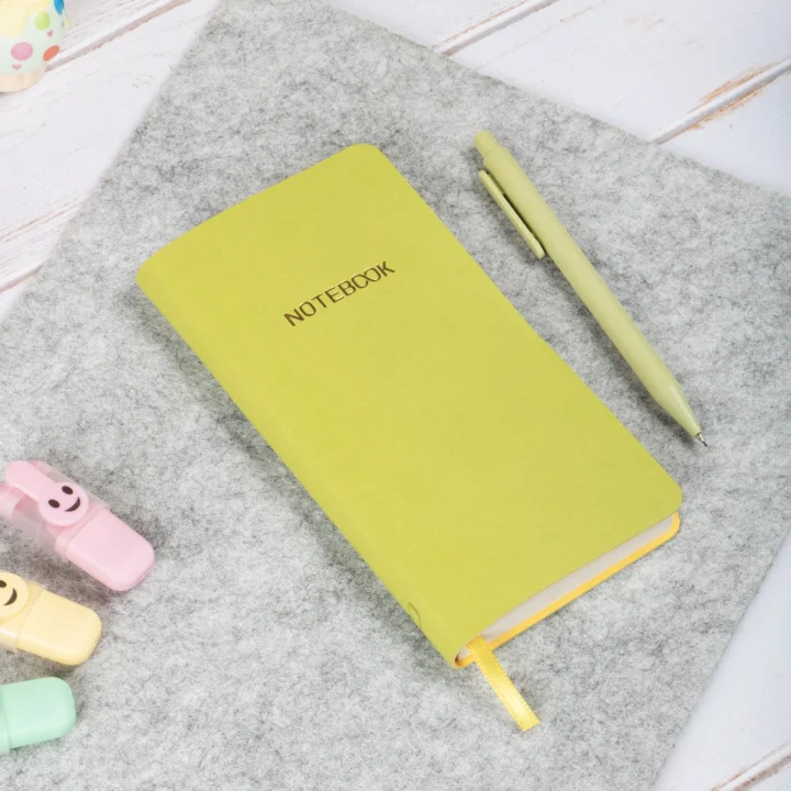 Esnek Kapaklı Kareli Defter 9x18 Fıstık Yeşil Vegan Deri