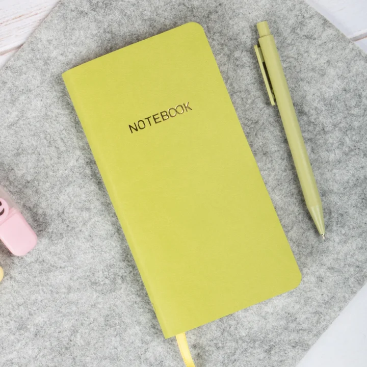 Esnek Kapaklı Kareli Defter 9x18 Fıstık Yeşil Vegan Deri