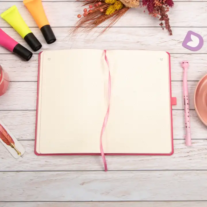13x21 cm Deri Sert Kapak Noktalı Not Okul Defteri - Pembe