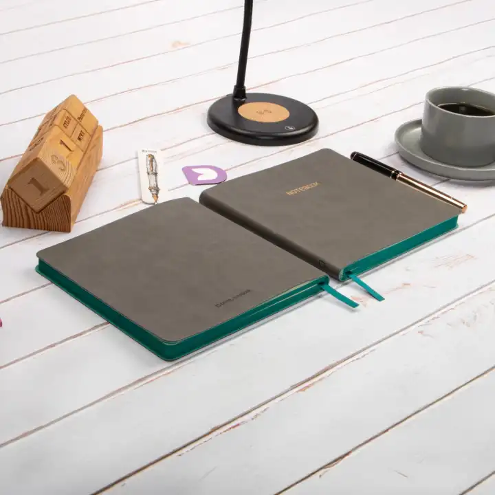16,5x16,5 cm Yumuşak Vegan Deri Kapak Noktalı Not Okul Defteri - Füme