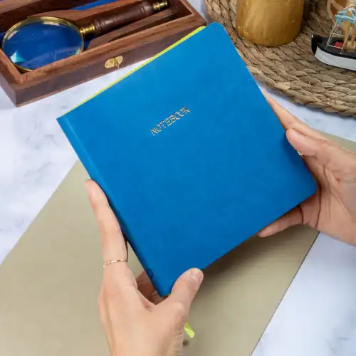 16,5x16,5 cm Yumuşak Vegan Deri Kapak Noktalı Not Okul Defteri - Mavi