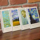 A5 Spiralli Çizgili Okul Defteri 4’lü Set – Karton Kapak, Ders Programlı – Van Gogh Serisi