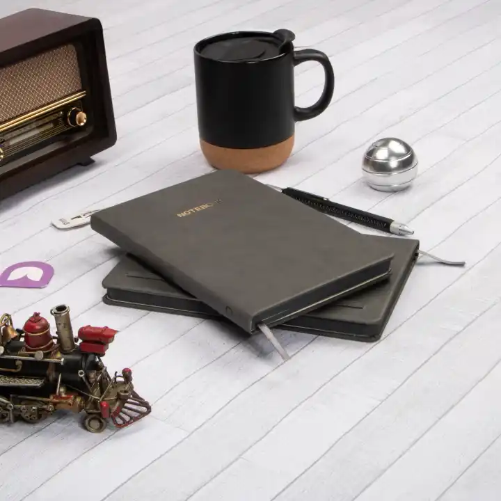 13x21 cm Füme Deri Sert Kapak Noktalı Tarihsiz Dikişli Not Okul Defteri