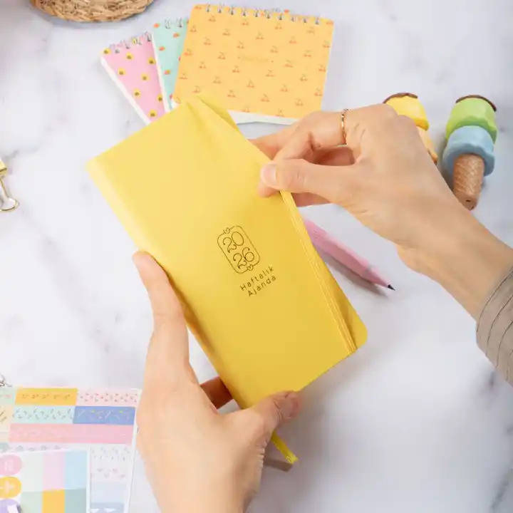 2026 Haftalık Ajanda 9x18 cm Sert Kapak - Sarı