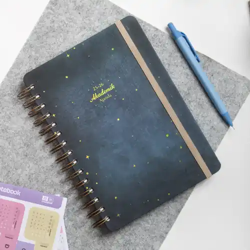 2025-2026 A5 Akademik Ajanda Spiralli Kuşe Kapak 16 Aylık - Yıldızlı Gökyüzü