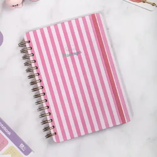 A5 Süresiz Haftalık Planlayıcı Spiralli Kuşe Kapak - Pembe Çizgili