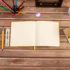 16,5x16,5 cm Fıstık Yeşil Yumuşak Deri Kapak Noktalı Tarihsiz Dikişli Not Okul Defteri