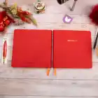 16,5x16,5 cm Kırmızı Yumuşak Deri Kapak Noktalı Tarihsiz Dikişli Not Okul Defteri