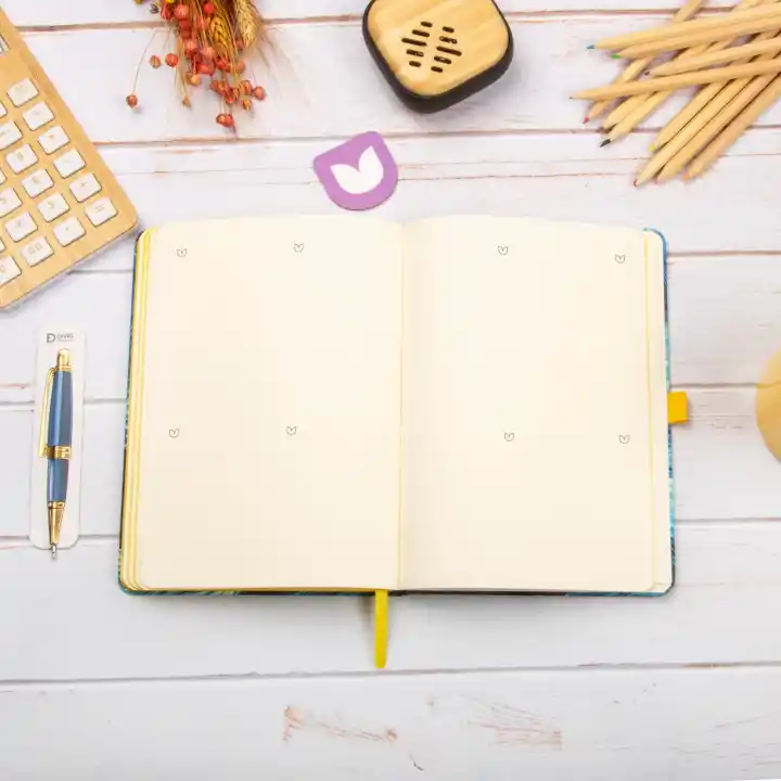 13,5x20 cm Van Gogh Sert Kapak Noktalı Tarihsiz Dikişli Not Okul Defteri