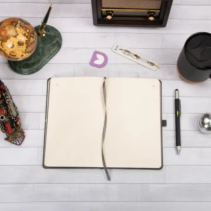 13x21 cm Füme Deri Sert Kapak Noktalı Tarihsiz Dikişli Not Okul Defteri