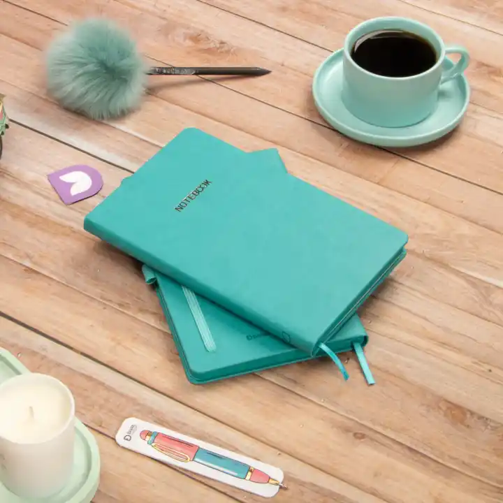 13x21 cm Turkuaz Deri Sert Kapak Noktalı Tarihsiz Dikişli Not Okul Defteri