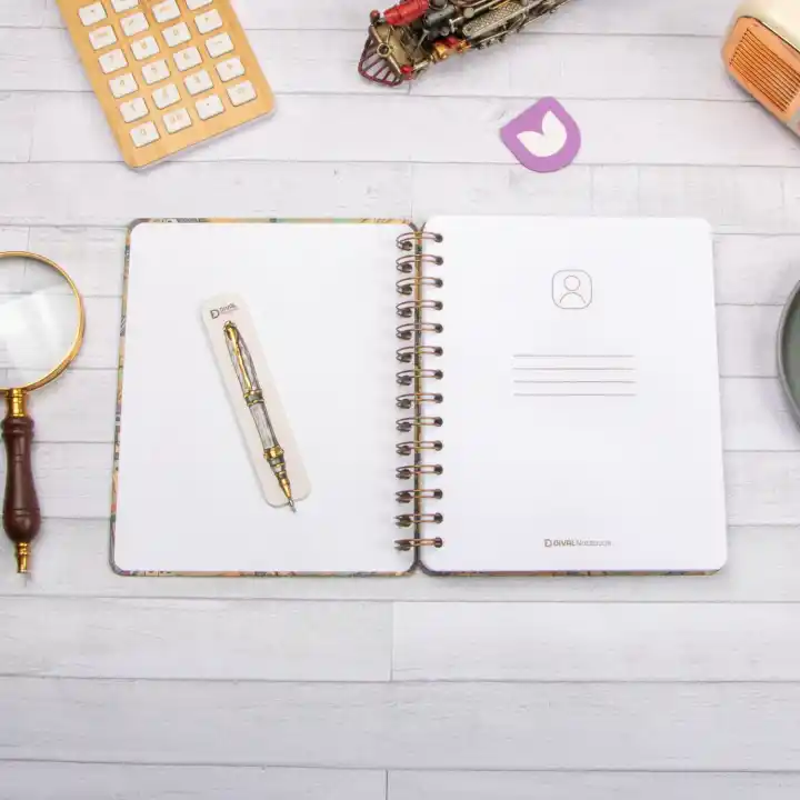 16,5x20 cm Şehir Sert Kapak Noktalı Tarihsiz Spiralli Not Okul Defteri