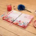 13,5x20 cm Çiçekli Sert Kapak Noktalı Tarihsiz Dikişli Not Okul Defteri