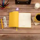 16,5x16,5 cm Fıstık Yeşil Yumuşak Deri Kapak Noktalı Tarihsiz Dikişli Not Okul Defteri